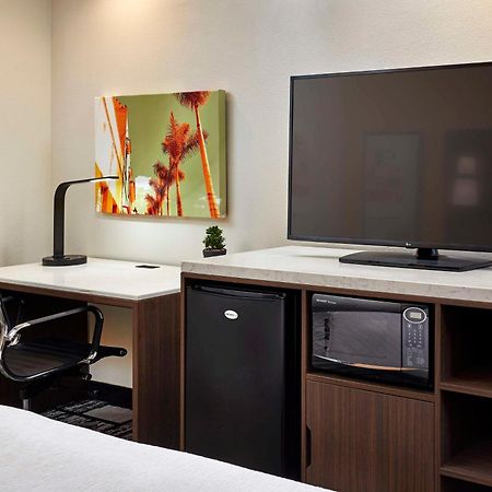 Best Western Plus Meridian Inn & Suites, Anaheim-Orange Exterior foto