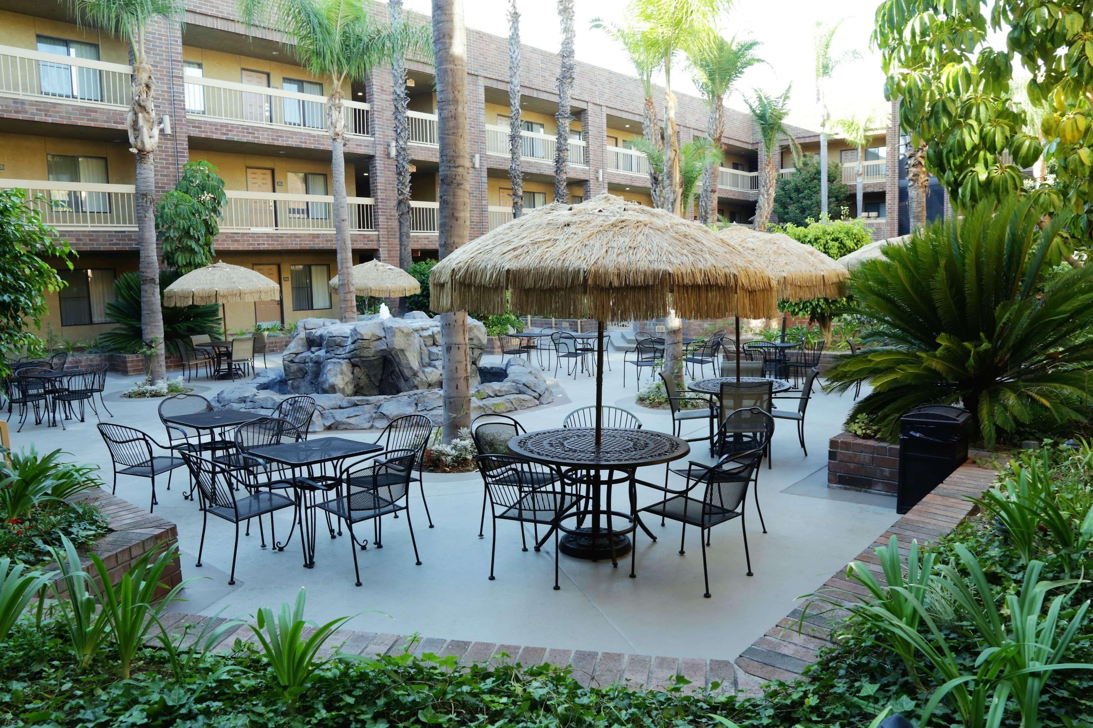 Best Western Plus Meridian Inn & Suites, Anaheim-Orange Exterior foto