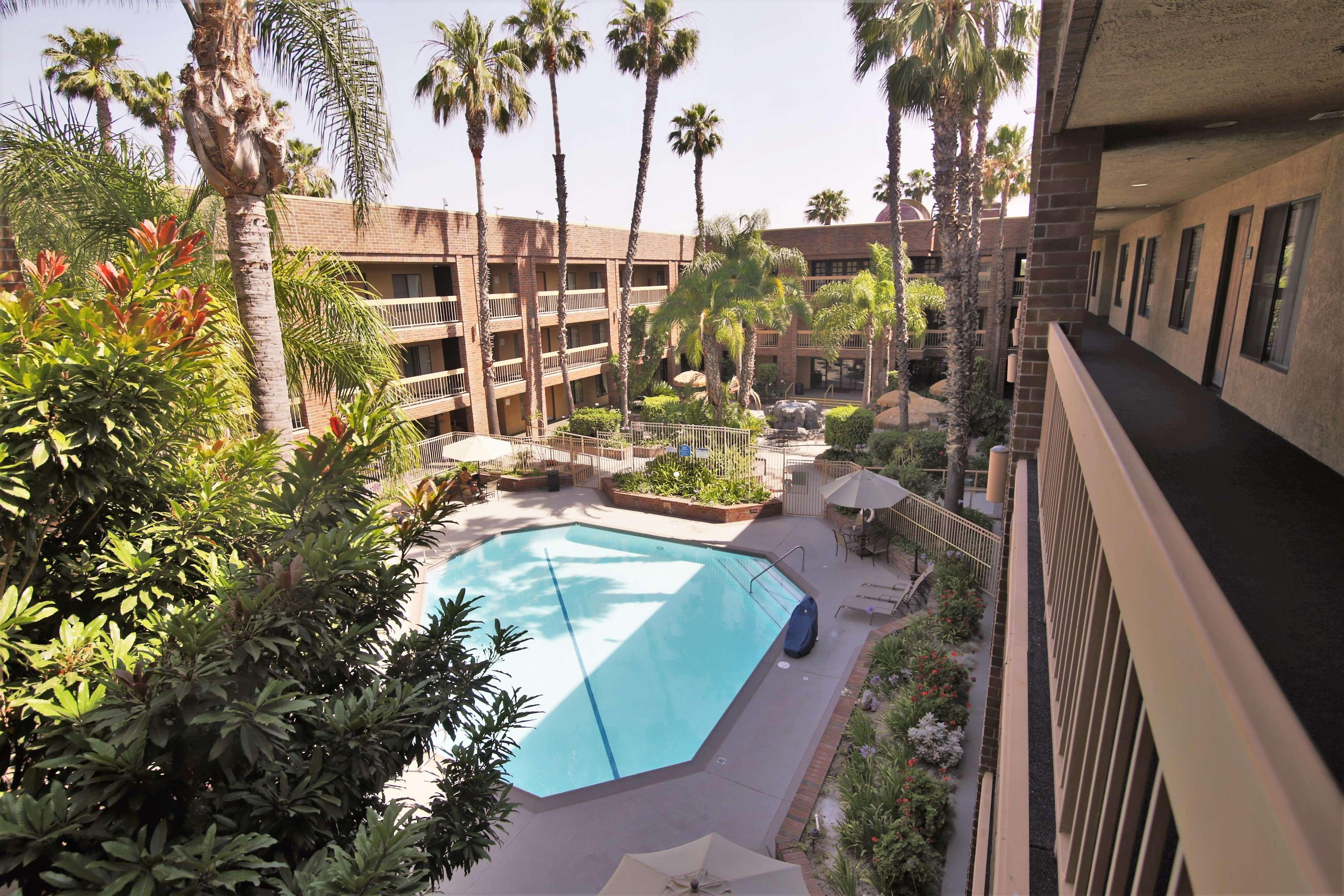 Best Western Plus Meridian Inn & Suites, Anaheim-Orange Exterior foto